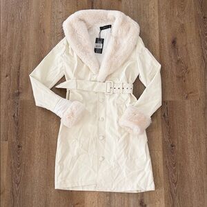 Lioness Cream Trench Coat with Faux Fur